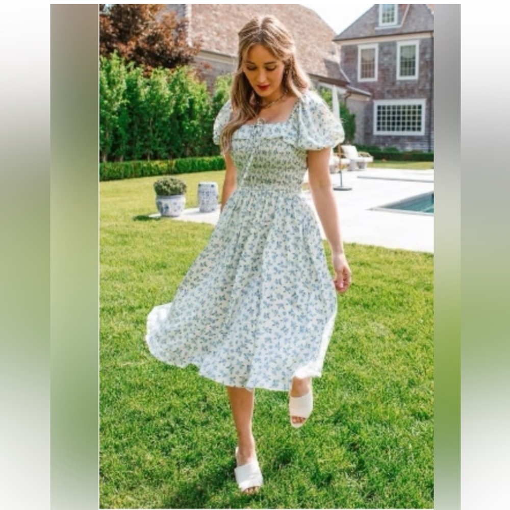Ivy City Co Rae Dress in Blue Floral 2X